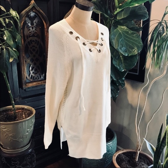Destiny lace up winter white tunic sweater - Picture 8 of 11